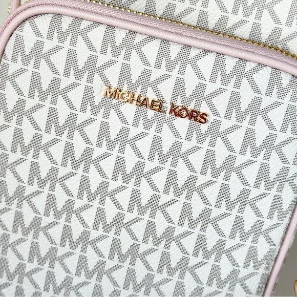 Michael Kors Jet Set Travel MD Flight Chain Crossbody Bag MK Vanilla/Pink - Picture 15 of 15